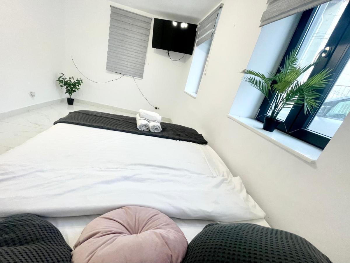 Apollo 1 Apartment Bucureşti Ngoại thất bức ảnh