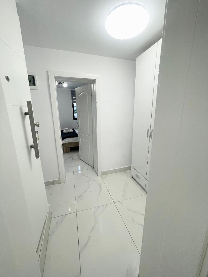 Apollo 1 Apartment Bucureşti Ngoại thất bức ảnh