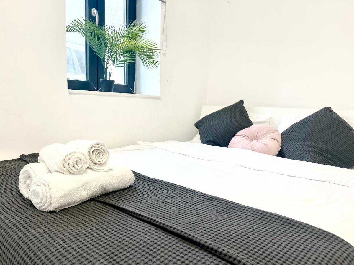 Apollo 1 Apartment Bucureşti Ngoại thất bức ảnh